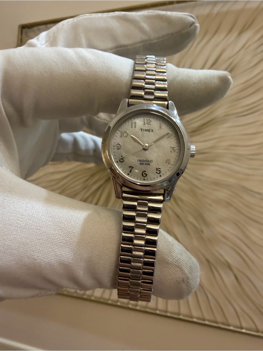 Vintage Timex Indiglo Women Watch Mother of Pearl Dial Silver Expansion Band WO